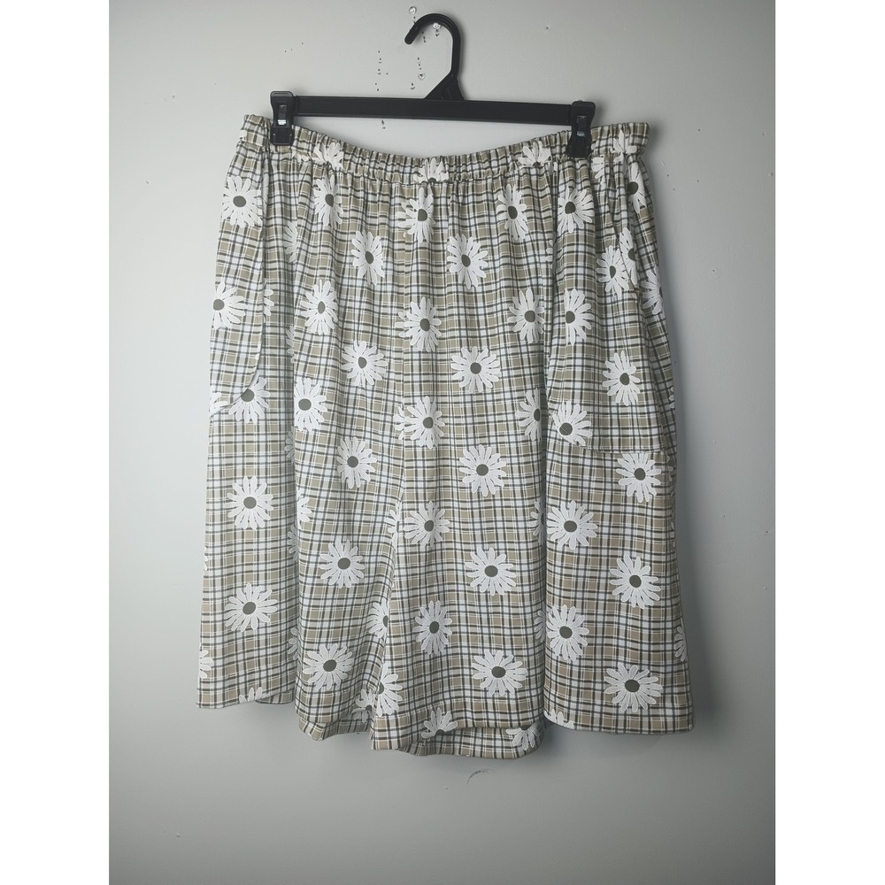 Handmade Women Plus 4X Plaid Daisy Floral Elastic Waist Shorts Tan White Casual